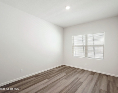 8993 Orchid Reserve Circle - Photo Thumbnail 10