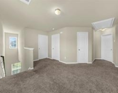 4274 Mcgregor Bluff Lane - Photo Thumbnail 20