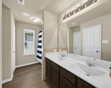 4274 Mcgregor Bluff Lane - Photo Thumbnail 14