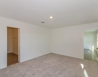 460 San Miguel Creek Drive - Photo Thumbnail 7