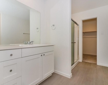 460 San Miguel Creek Drive - Photo Thumbnail 9
