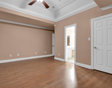 11207 Indian Trails Drive - Photo Thumbnail 16