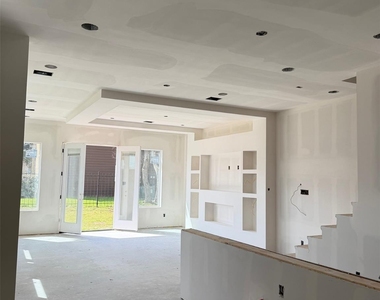 1120 Miller Road - Photo Thumbnail 3