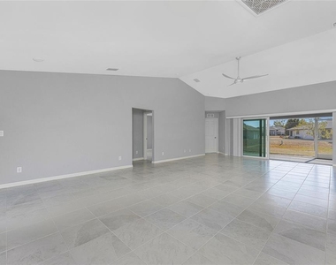25583 Deep Creek Blvd - Photo Thumbnail 14
