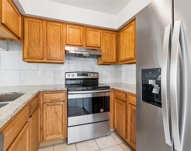 5182 Sunridge Palms Drive - Photo Thumbnail 27