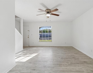 5182 Sunridge Palms Drive - Photo Thumbnail 16