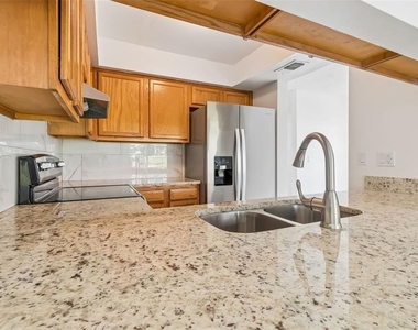 5182 Sunridge Palms Drive - Photo Thumbnail 37