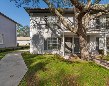 5182 Sunridge Palms Drive - Photo Thumbnail 4