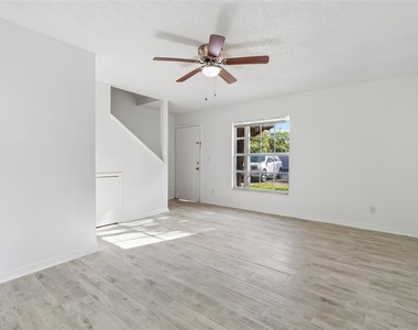 5182 Sunridge Palms Drive - Photo Thumbnail 15