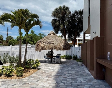 255 Dolphin Point - Photo Thumbnail 24