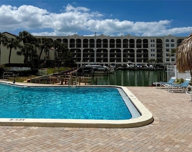 255 Dolphin Point - Photo Thumbnail 22
