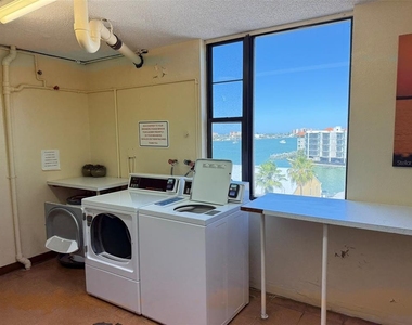 255 Dolphin Point - Photo Thumbnail 20