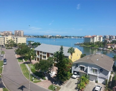 255 Dolphin Point - Photo Thumbnail 21