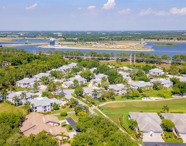 5634 Sheffield Greene Circle - Photo Thumbnail 8