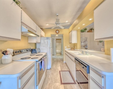 5634 Sheffield Greene Circle - Photo Thumbnail 22