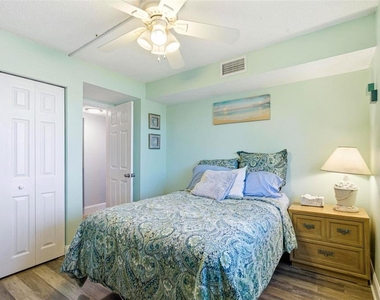 801 83rd Avenue N - Photo Thumbnail 20