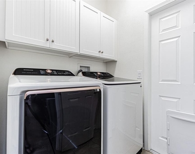 15735 Cedar Elm Terrace - Photo Thumbnail 20