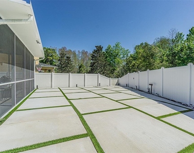 15735 Cedar Elm Terrace - Photo Thumbnail 23