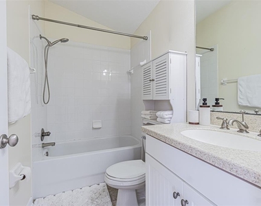 15735 Cedar Elm Terrace - Photo Thumbnail 19
