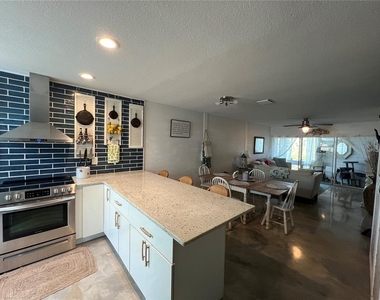 1500 Sunset Road - Photo Thumbnail 8
