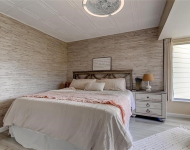 1500 Sunset Road - Photo Thumbnail 38