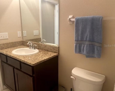 8618 Palmer Park Circle - Photo Thumbnail 4