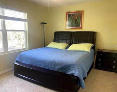 8618 Palmer Park Circle - Photo Thumbnail 2