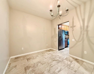 10222 River Palencia Court - Photo Thumbnail 11