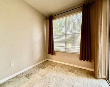 10222 River Palencia Court - Photo Thumbnail 16
