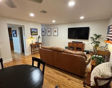 606 S Glen Avenue - Photo Thumbnail 13