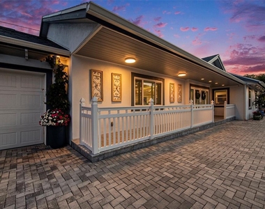 135 93rd Avenue - Photo Thumbnail 3