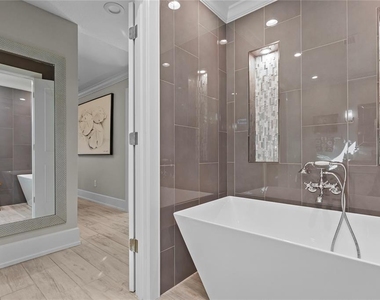 135 93rd Avenue - Photo Thumbnail 47