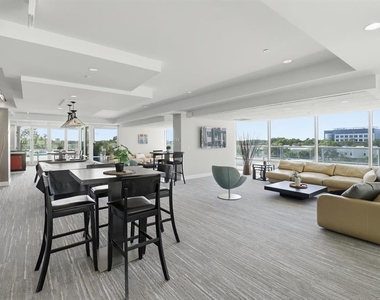 101 S Eola Drive - Photo Thumbnail 29