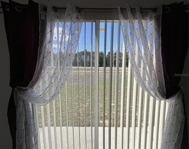 735 Colville Place - Photo Thumbnail 6