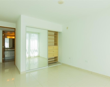48 Luis Munoz Rivera Avenue - Photo Thumbnail 16