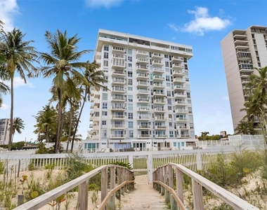 4837 Isla Verde Ave - Photo Thumbnail 21