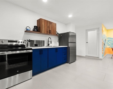 609 Condado - Photo Thumbnail 4