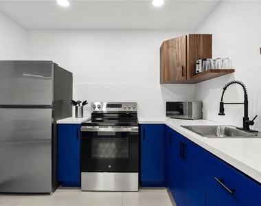 609 Condado - Photo Thumbnail 3