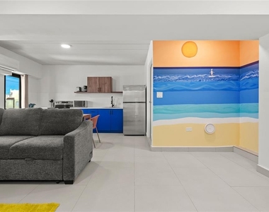 609 Condado - Photo Thumbnail 2