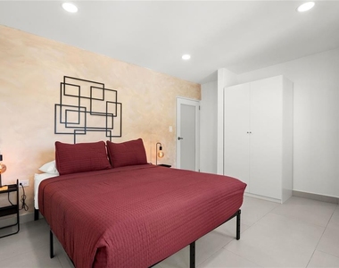 609 Condado - Photo Thumbnail 11