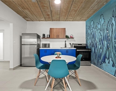 609 Condado - Photo Thumbnail 5