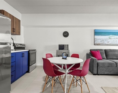 609 Condado - Photo Thumbnail 4