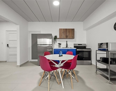609 Condado - Photo Thumbnail 6