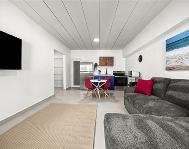 609 Condado - Photo Thumbnail 1
