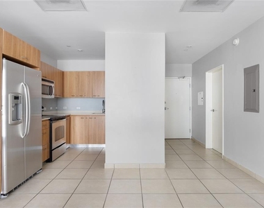 1511 Juan Ponce De LeÓn Avenue - Photo Thumbnail 5