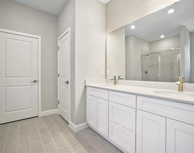566 Marion Oaks Boulevard - Photo Thumbnail 34