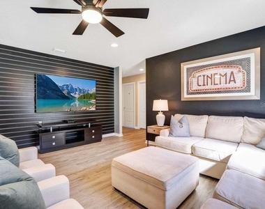 8901 Rhodes Street - Photo Thumbnail 16