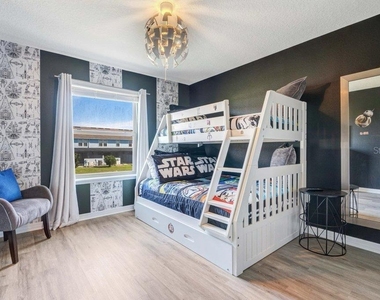 8901 Rhodes Street - Photo Thumbnail 25