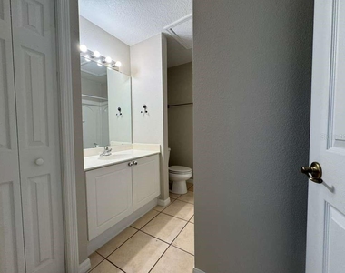 2866 Club Cortile Circle - Photo Thumbnail 18