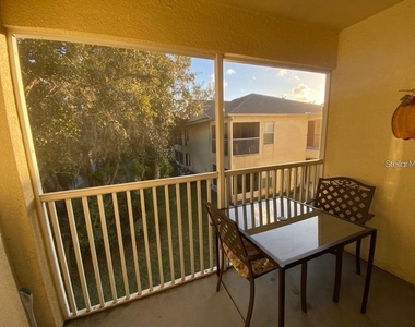 2866 Club Cortile Circle - Photo Thumbnail 15